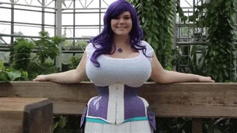 sexy busty|Big Tits GIF: 60+ Hottest Big Boobs Gifs on the Internet